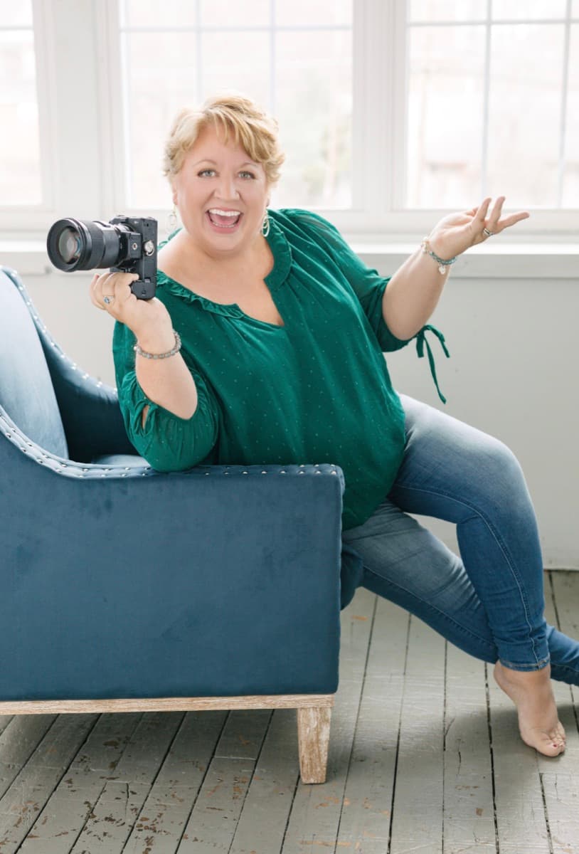 Joanne Vandal on PromoCut